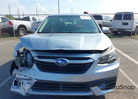 2020 Subaru Legacy Premium z USA, uszkodzony, nr VIN 4S3BWAC65L3010183